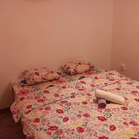 Lux Apartament In The Bubble Of Piata Romana Apartamento *