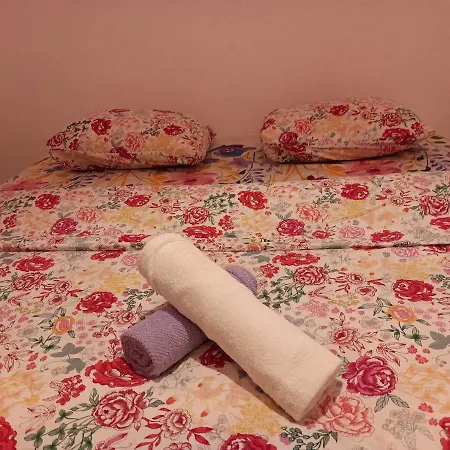 Lux Apartament In The Bubble Of Piata Romana Apartment Bukarest